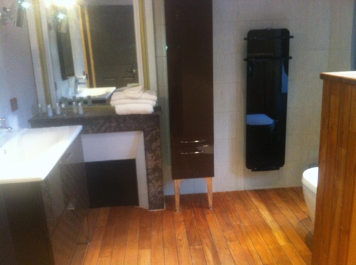 La Demeure De La Dame Du Fer By Philippe Jego Hotel Hayange Room photo