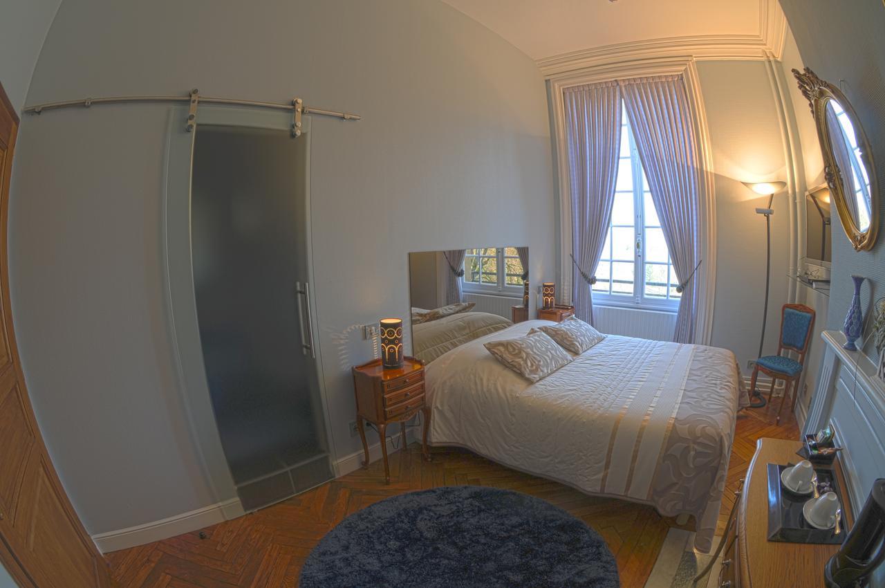 La Demeure De La Dame Du Fer By Philippe Jego Hotel Hayange Room photo